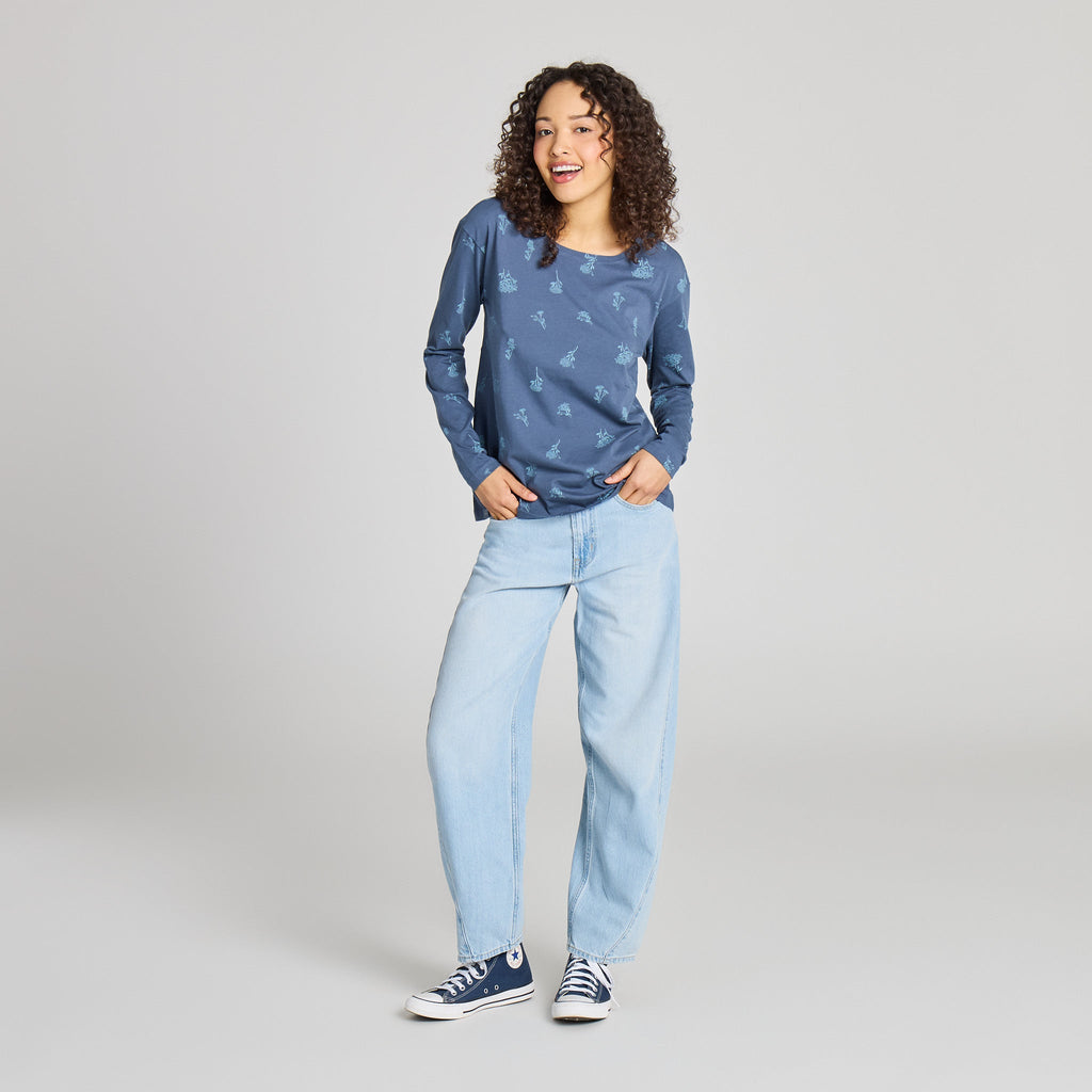 Women's Delicate Wildflower Pattern Long Sleeve product image 5