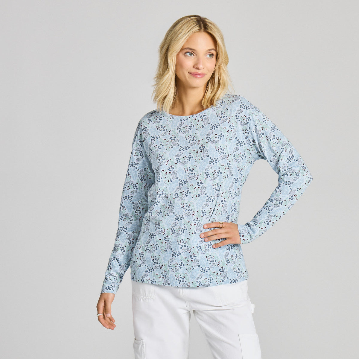 Women's Berry Floral Pattern Long Sleeve Crusher-LITE Easy product image 1
